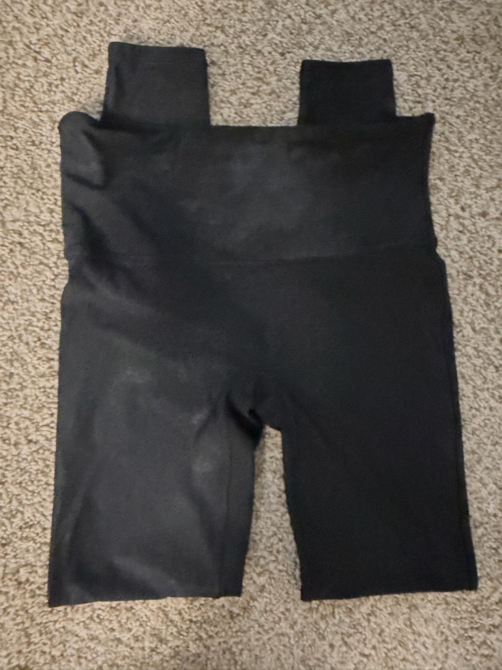 SPANX  Black shiny leggings